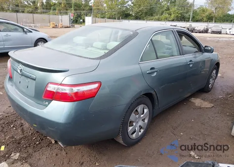 2007 Toyota Camry Le V6 from USA, damaged, VIN JTNBK46K373010822